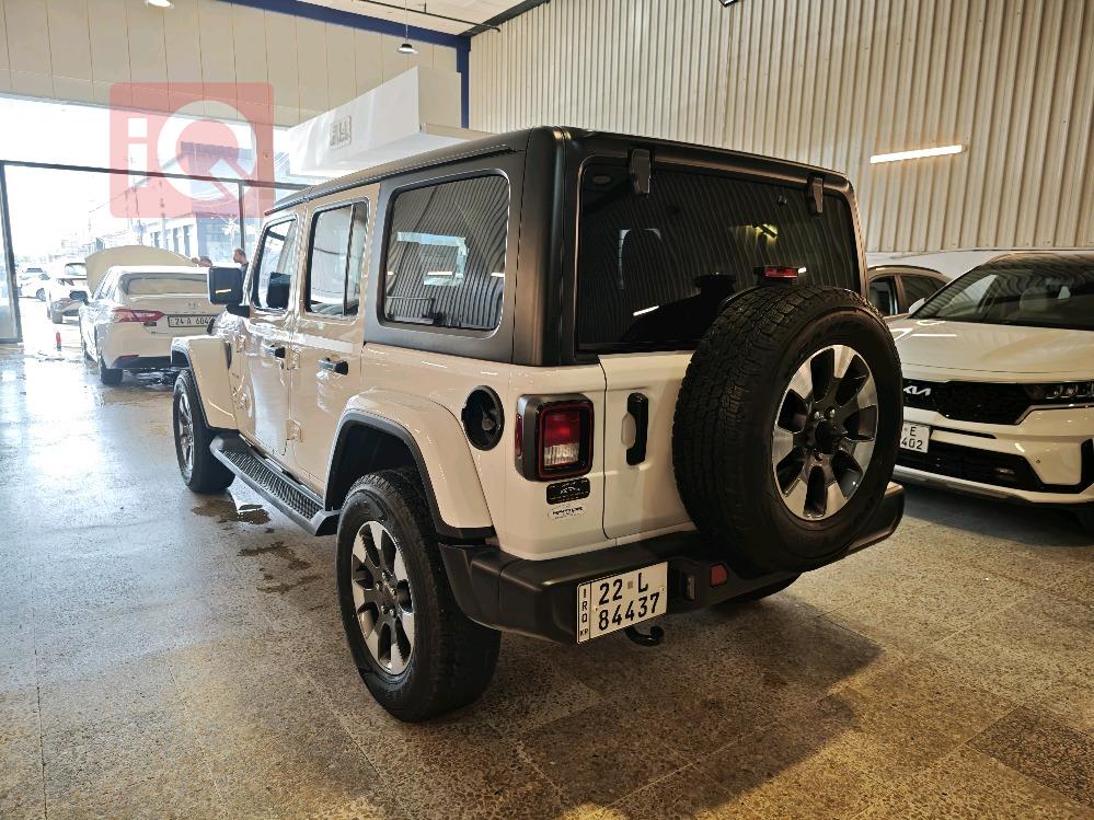 جیپ رانگلەر